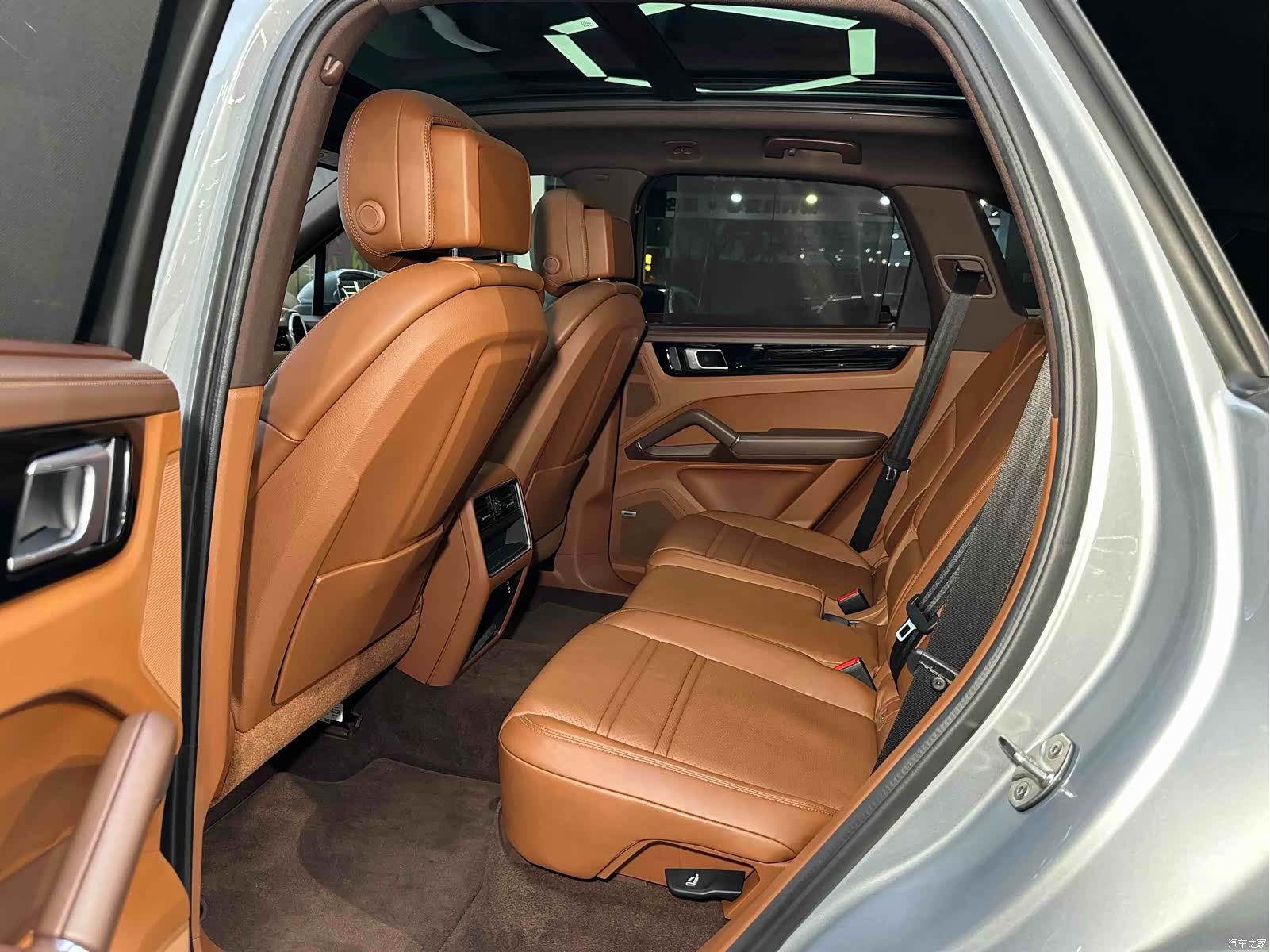 Porsche Cayenne, 2022 6