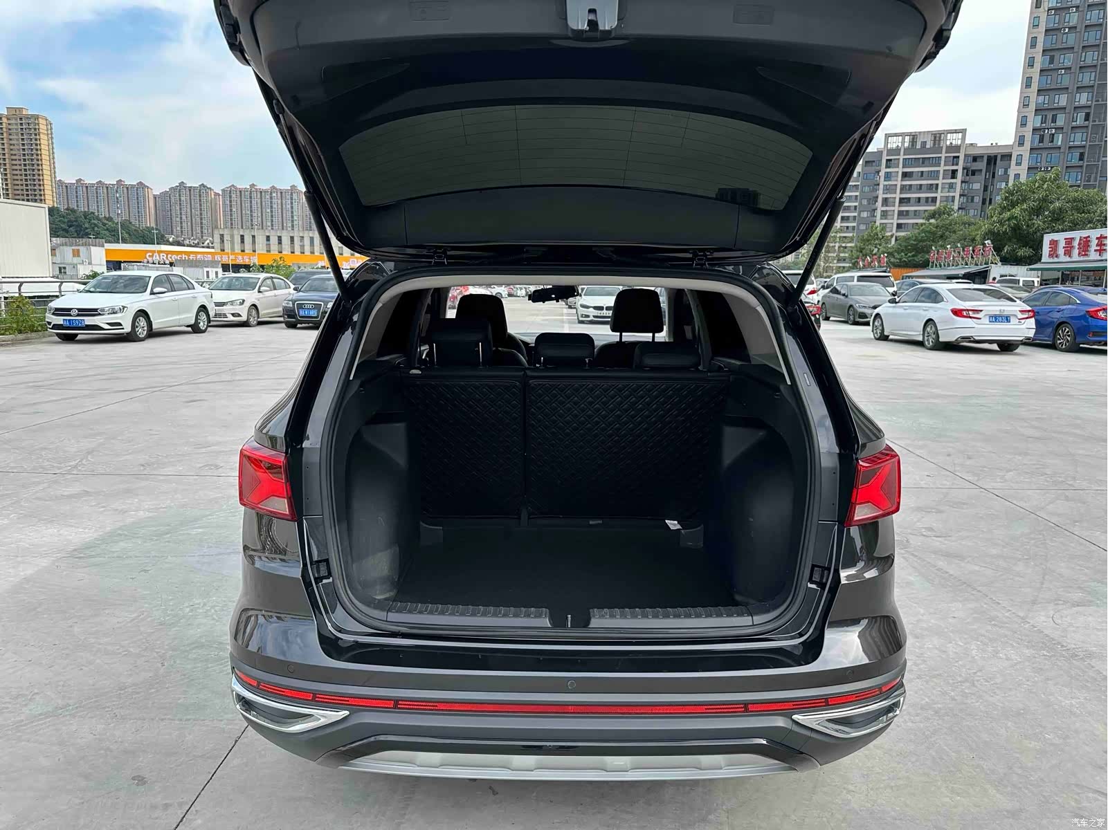 Volkswagen VS7, 2022 20