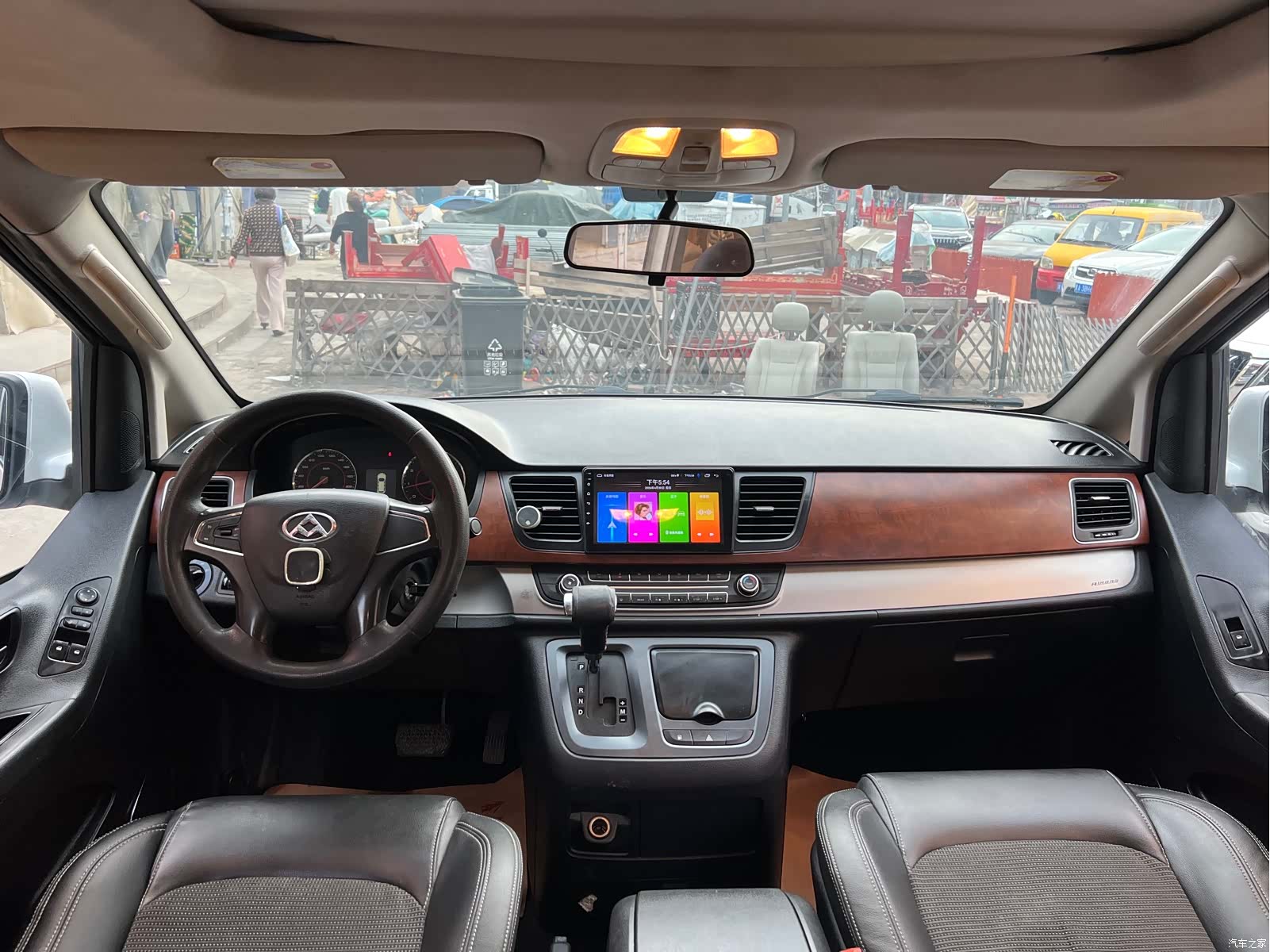 Maxus G10, 2016 7