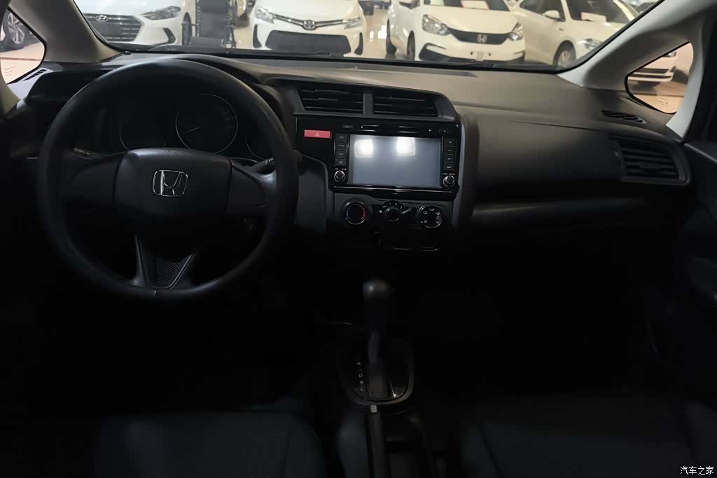 Honda Fit, 2017 12