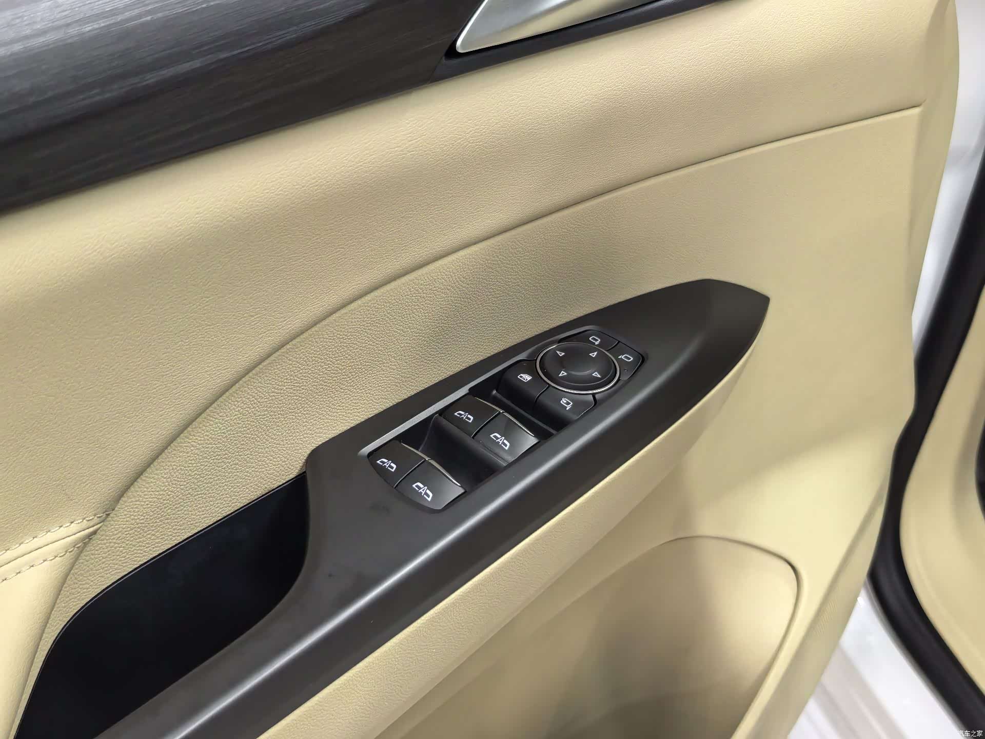 Buick GL8, 2022 15