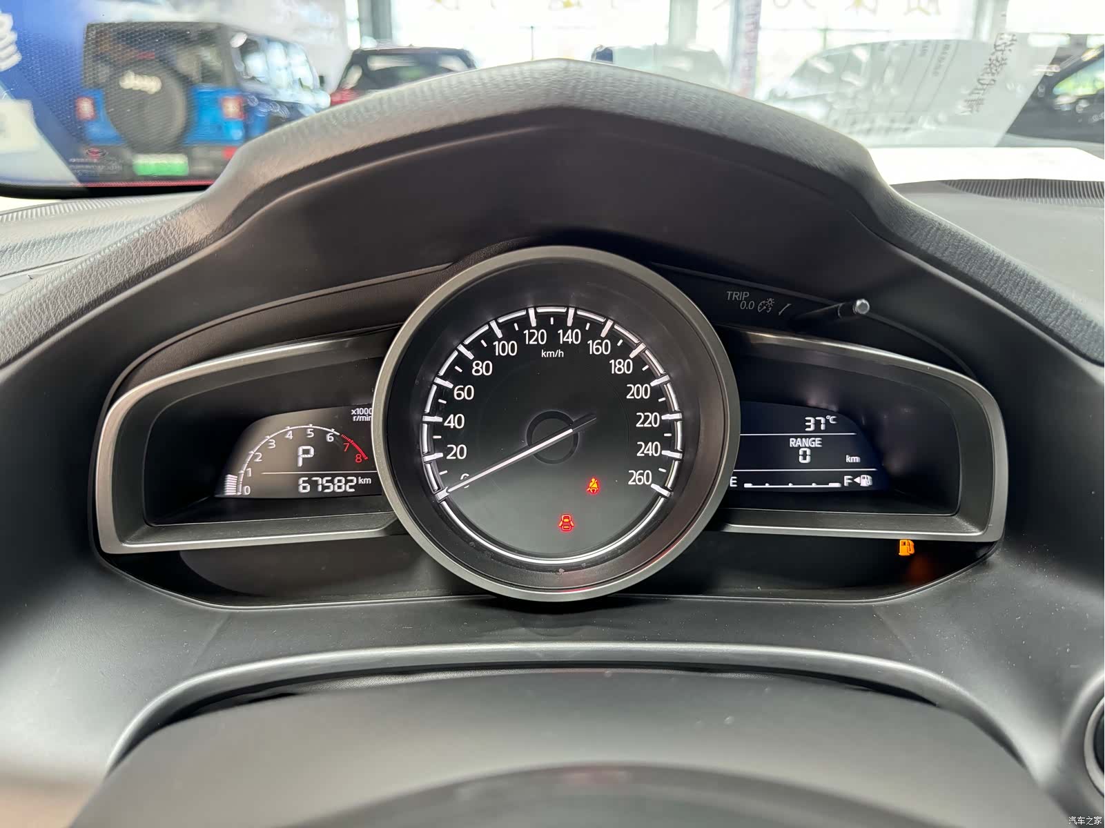Mazda Mazda3, 2017 8