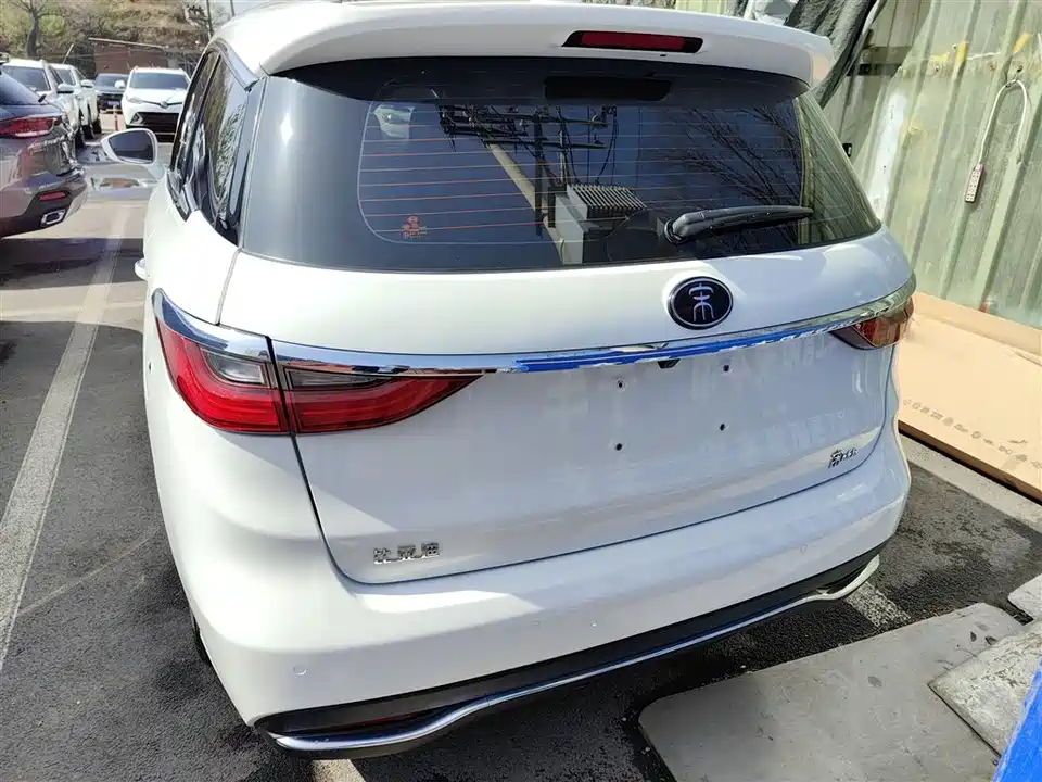 BYD Song MAX