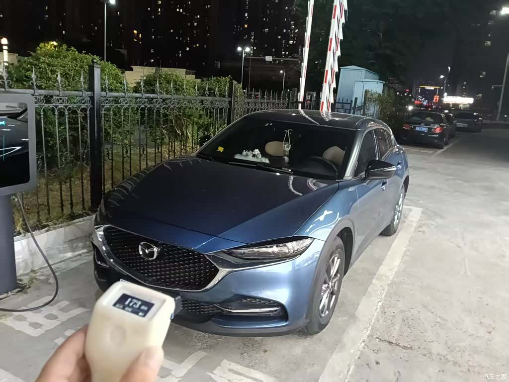 Mazda CX-4