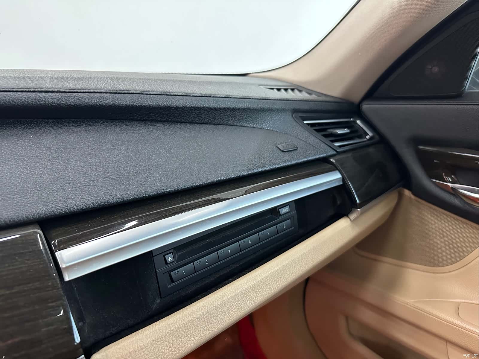 BMW 7 Series, 2012 9