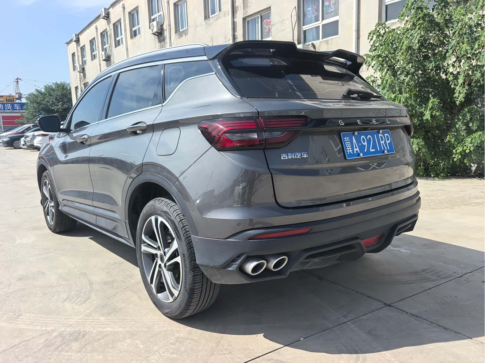 Geely Coolray, 2022 4
