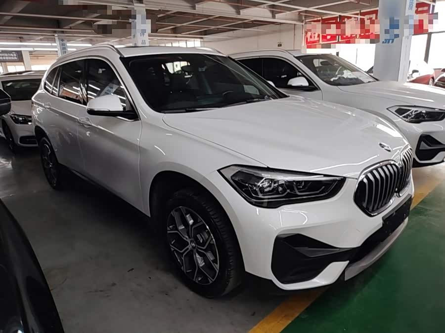 BMW X1 2021, фото 3
