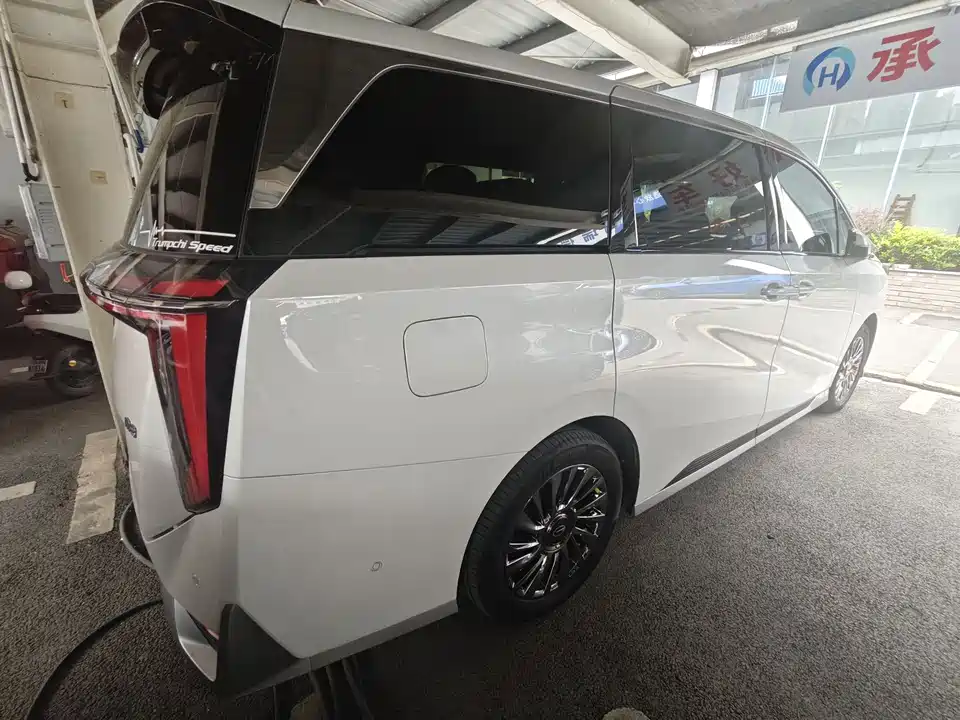 Trumpchi Trumpchi M8