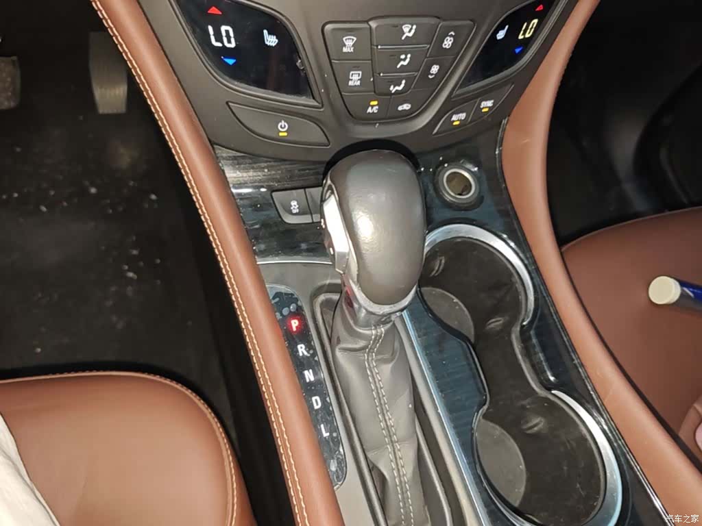 Buick Envision Plus, 2019 14