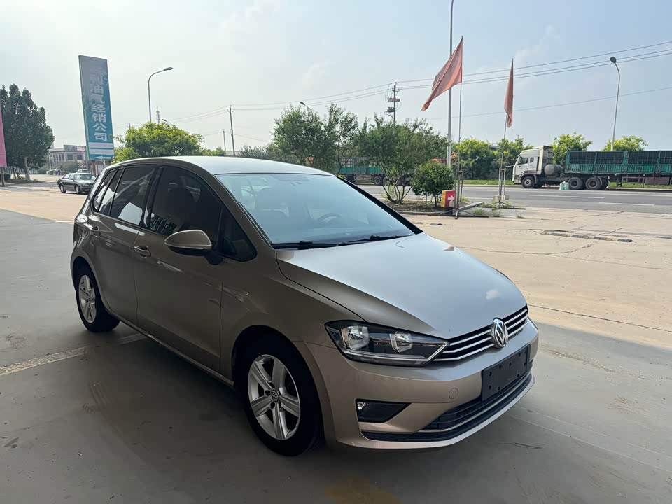 Volkswagen Golf*Jiayu Volkswagen Golf*Jiayu