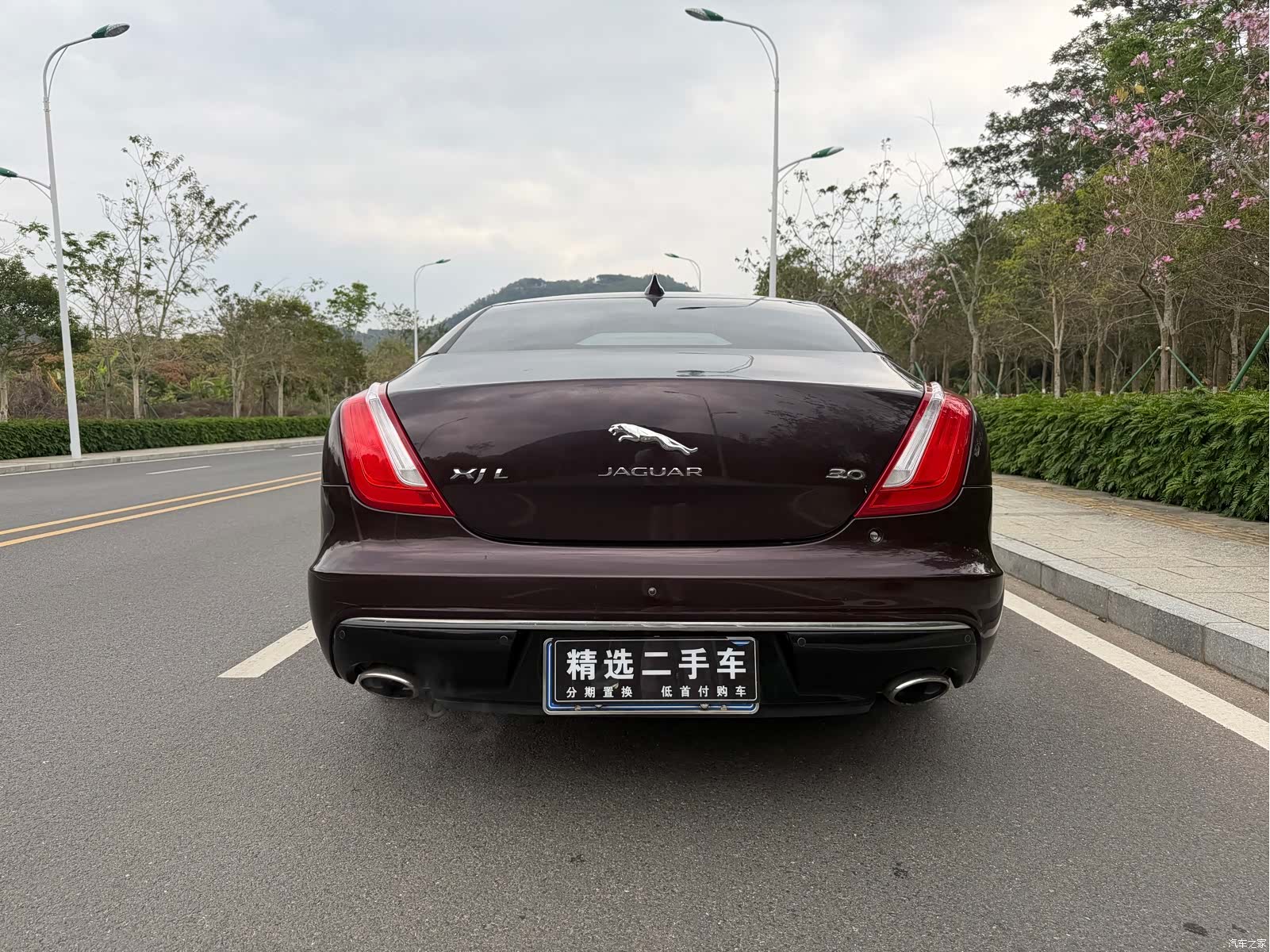 Jaguar XJ, 2018 3