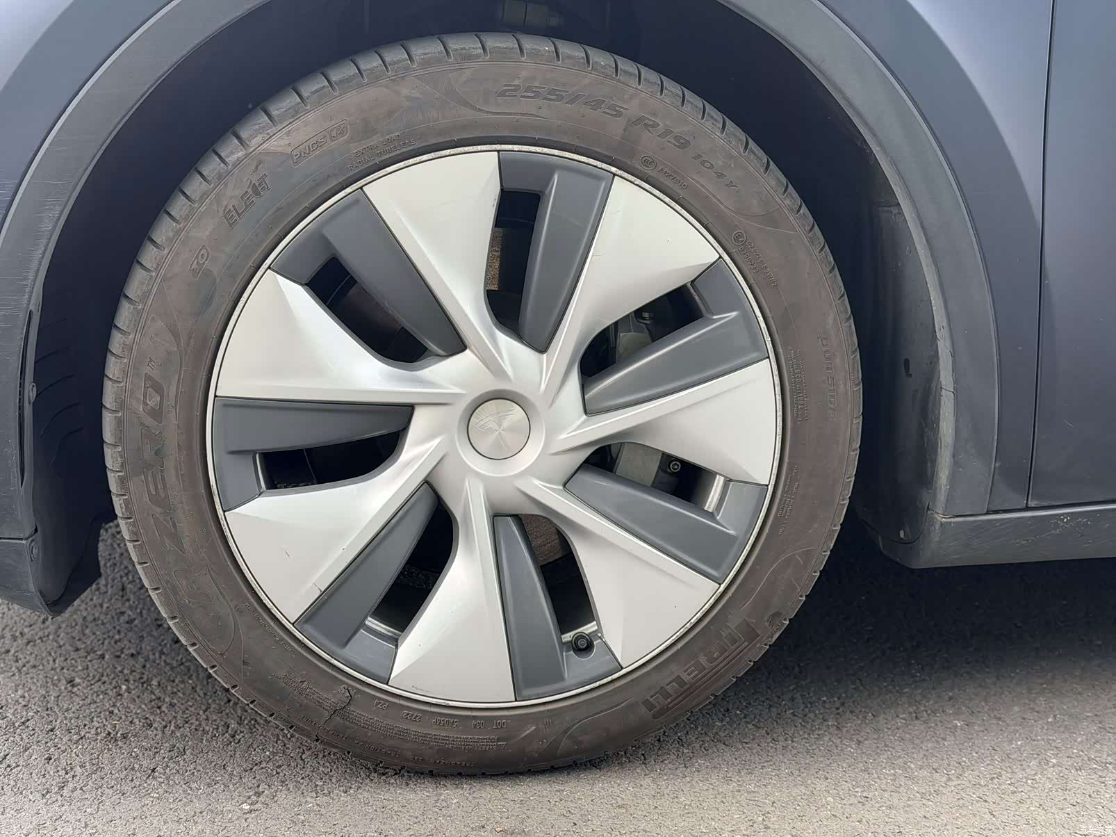 Tesla Model Y, 2022 9