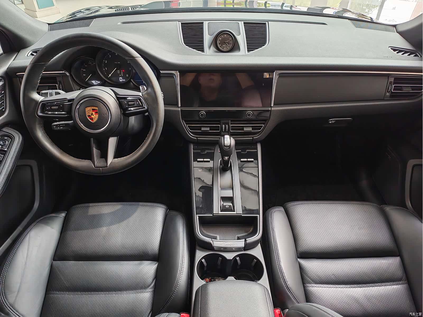 Porsche Macan, 2022 11