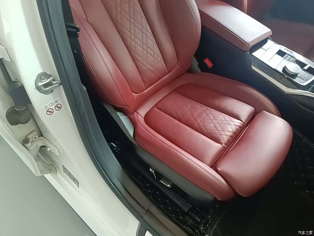 BMW i3, 2024 25