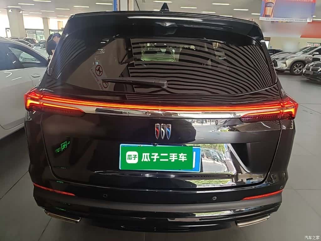 Buick Envision Plus, 2026 4