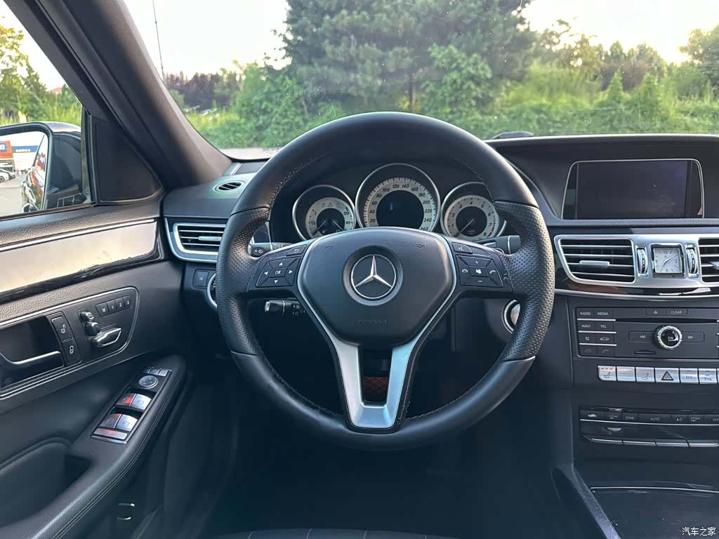 Mercedes-Benz E-Class, 2016 18