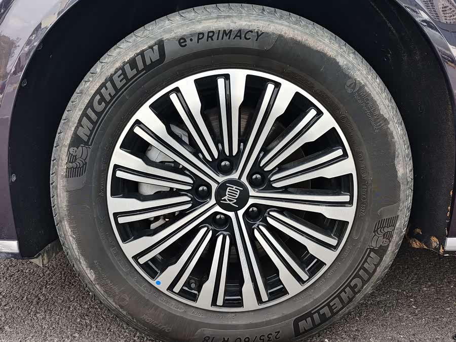 BYD Xia 2025, фото 3