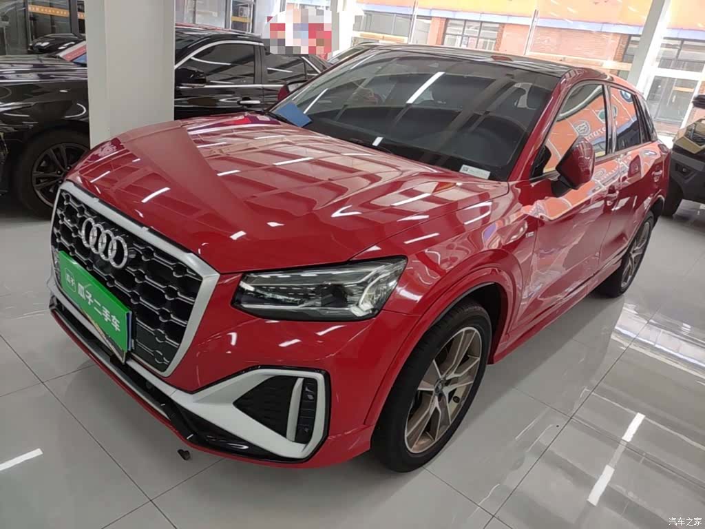 Audi Q2L, 2022 2