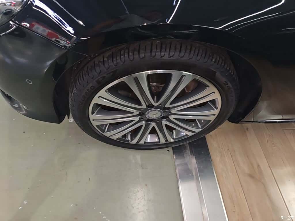 Mercedes-Benz E-Class, 2017 23