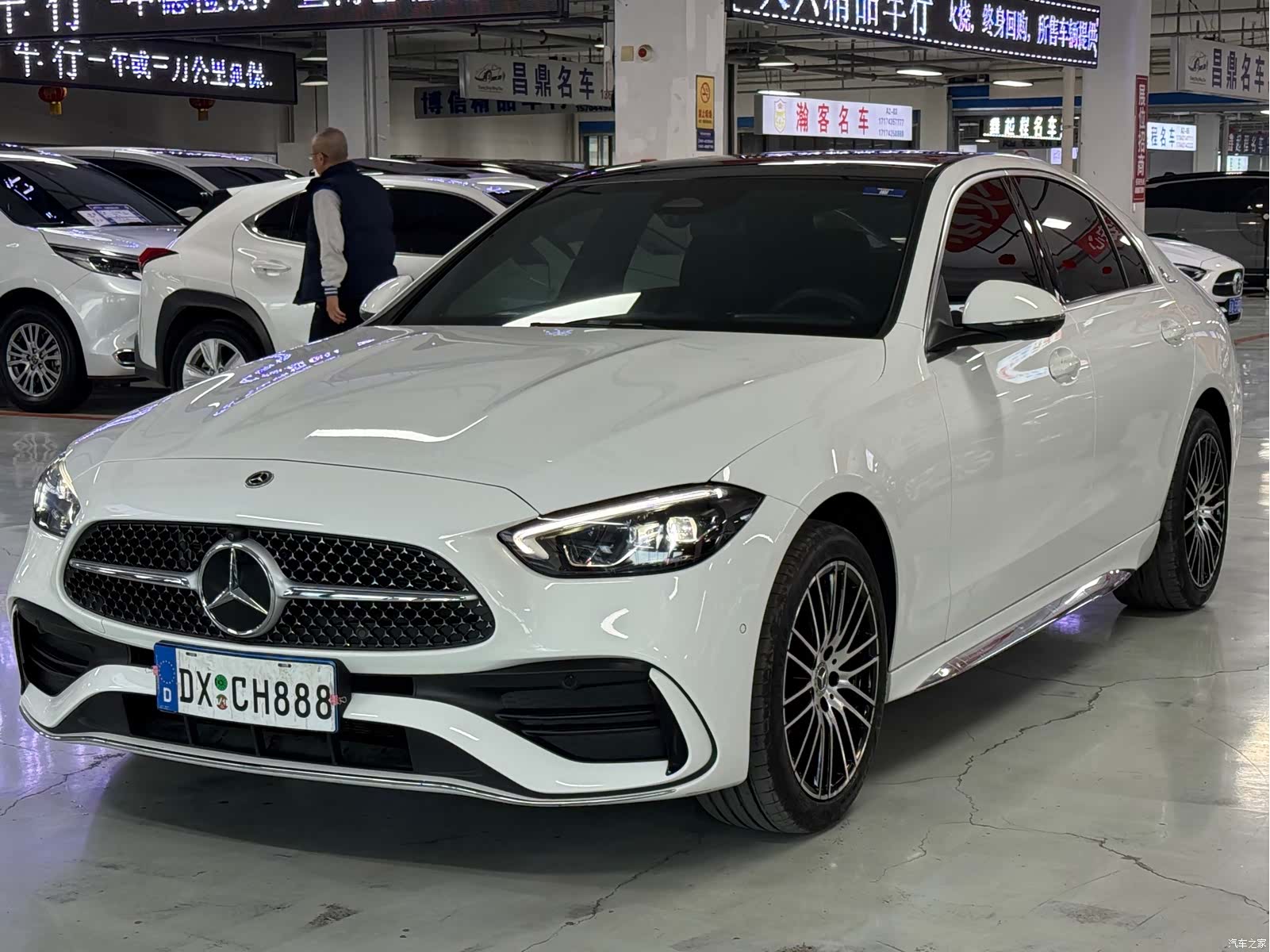 Mercedes-Benz C-Class