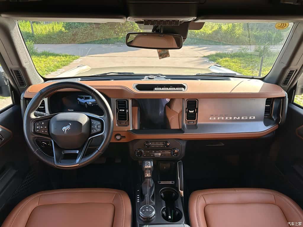 Ford Bronco, 2024 10