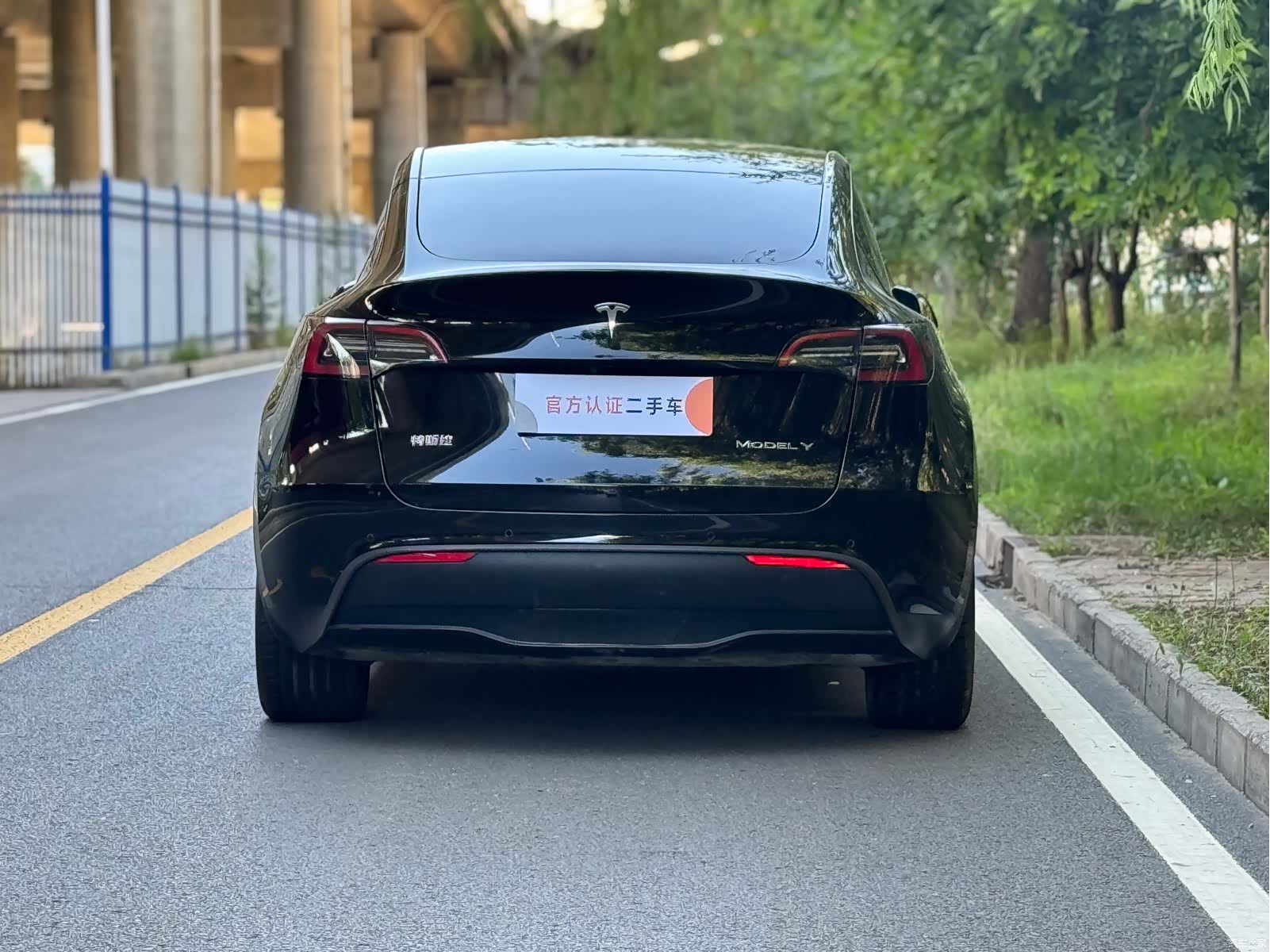 Tesla Model Y, 2023 13