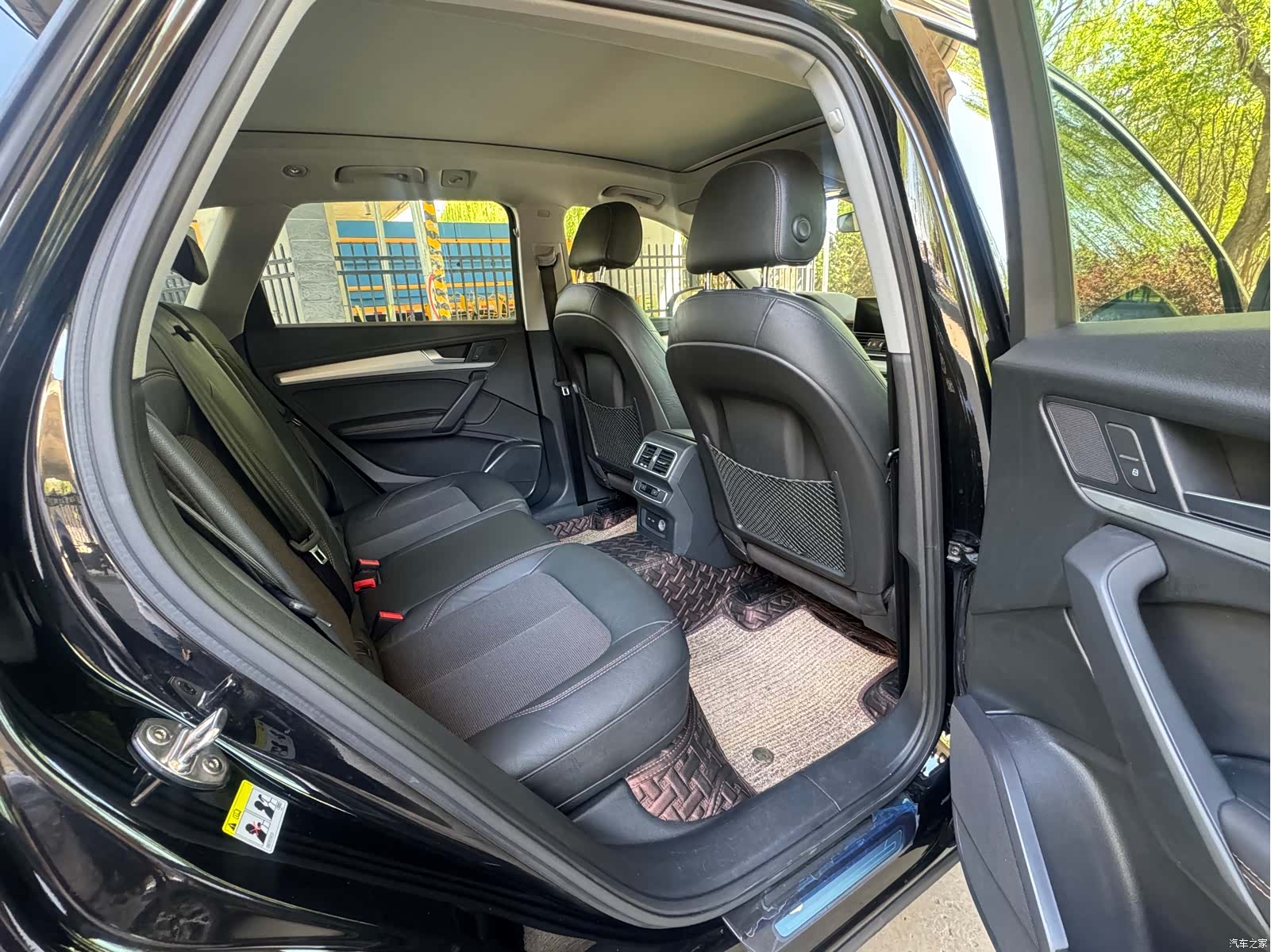 Audi Q5L, 2019 13