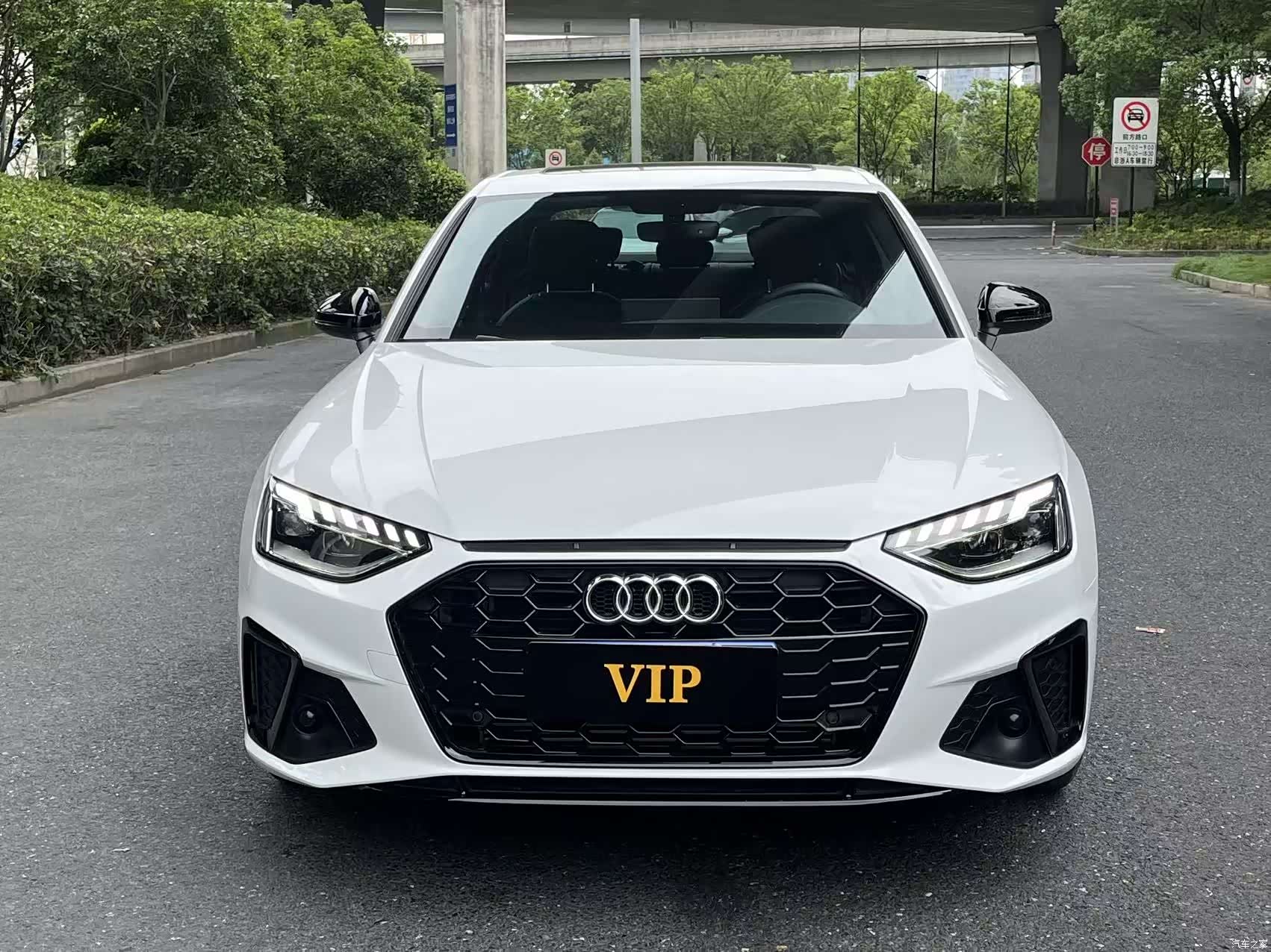 Audi A4L, 2025 2
