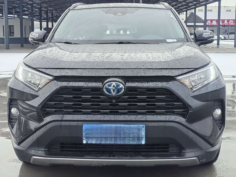 Toyota RAV4 Rongfang