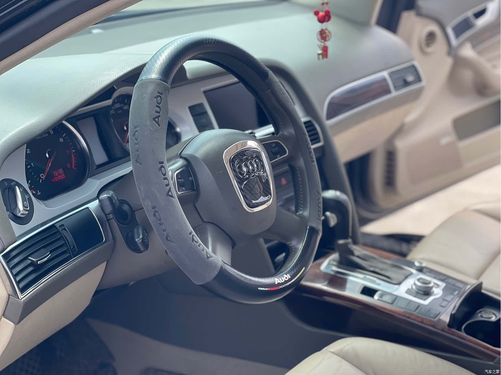 Audi A6L, 2009 7
