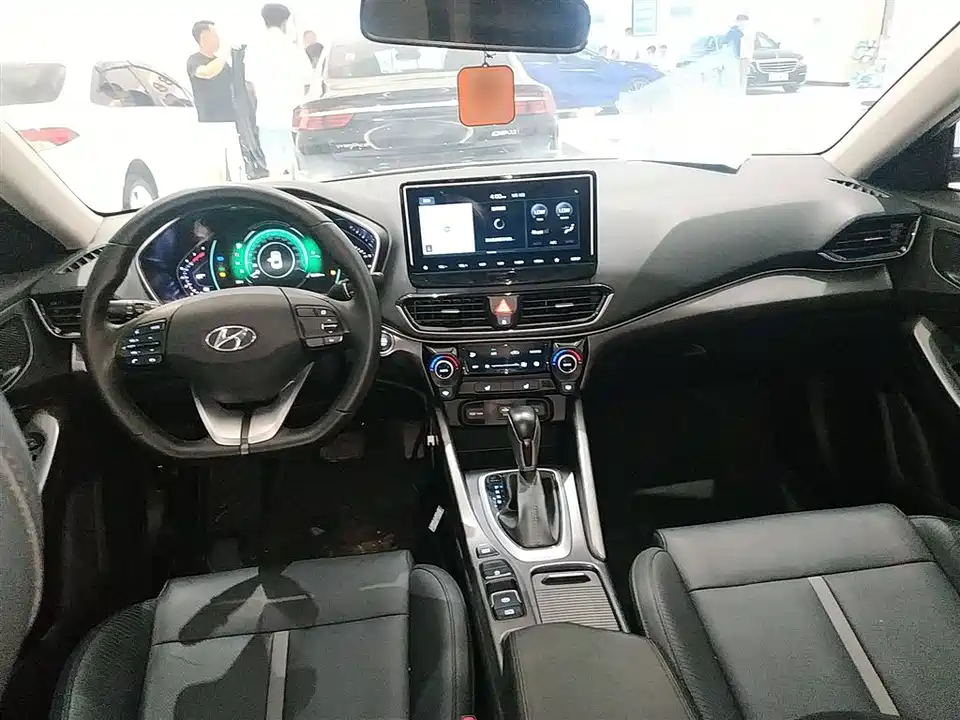 Hyundai Festa