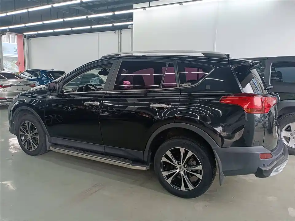 Toyota RAV4 Rongfang