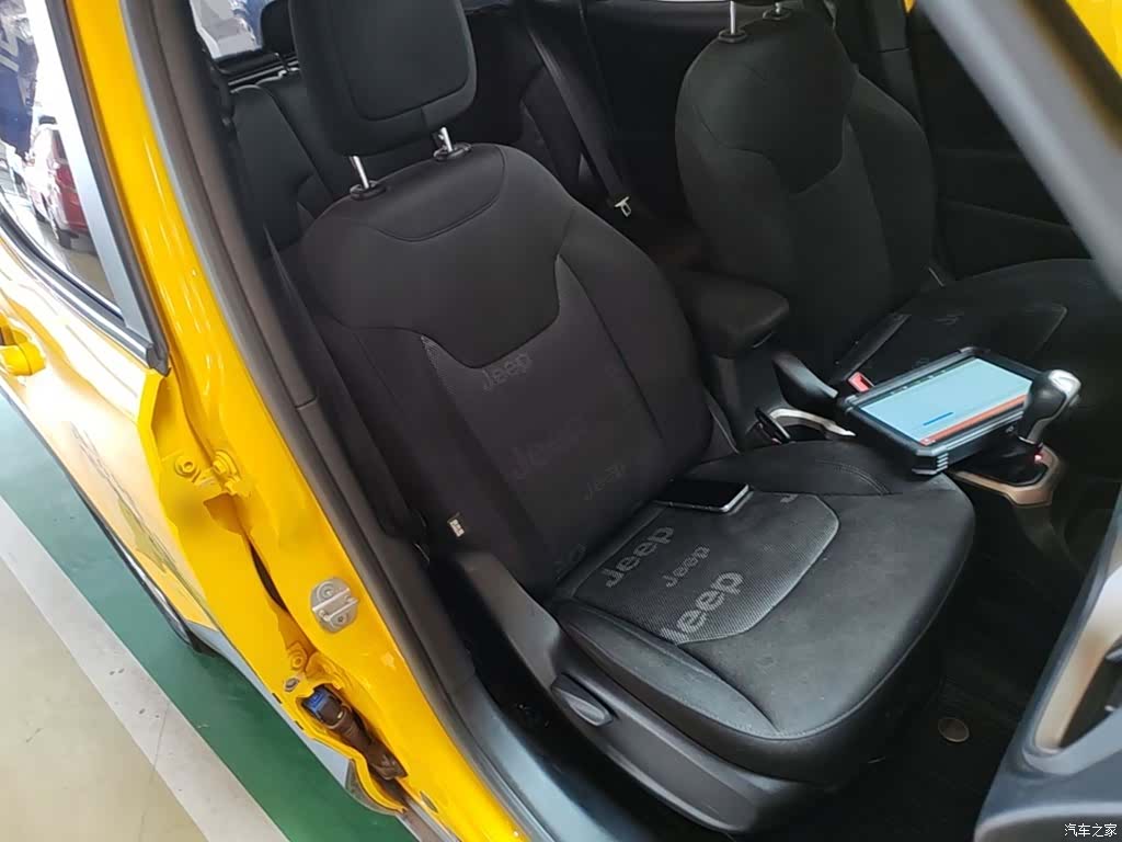 Jeep Renegade, 2018 25