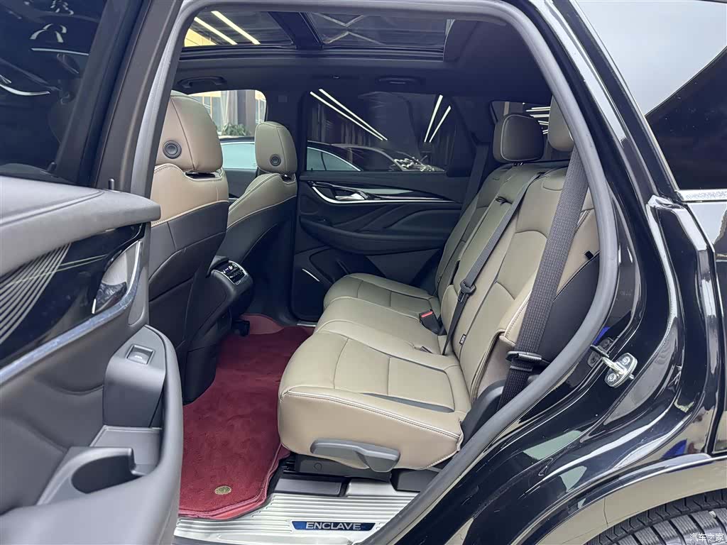 Buick Enclave, 2020 11