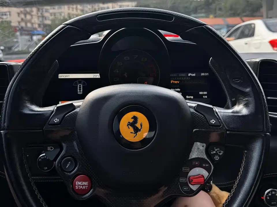 Ferrari 458