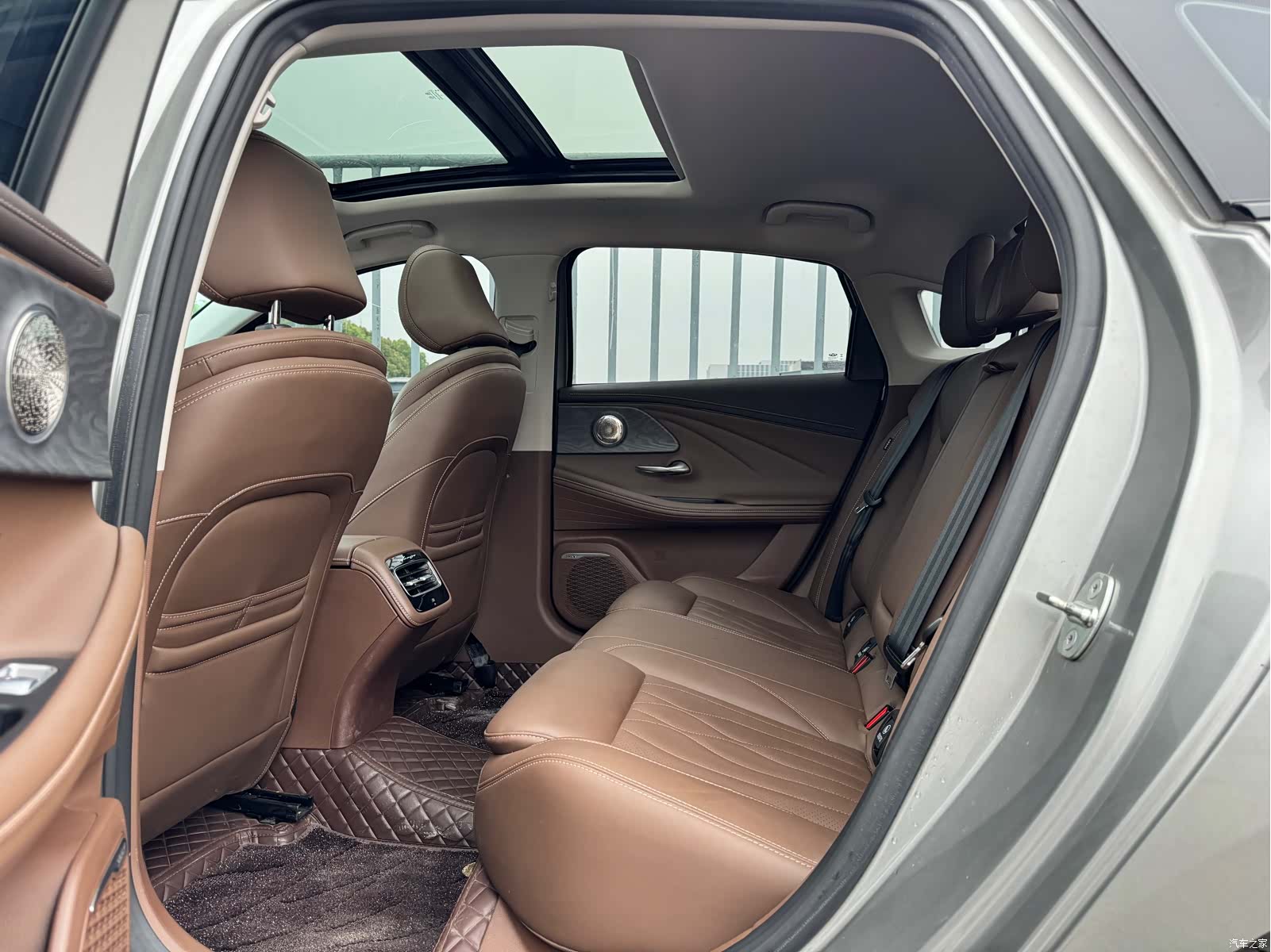 Chery Arrizo 8, 2024 11