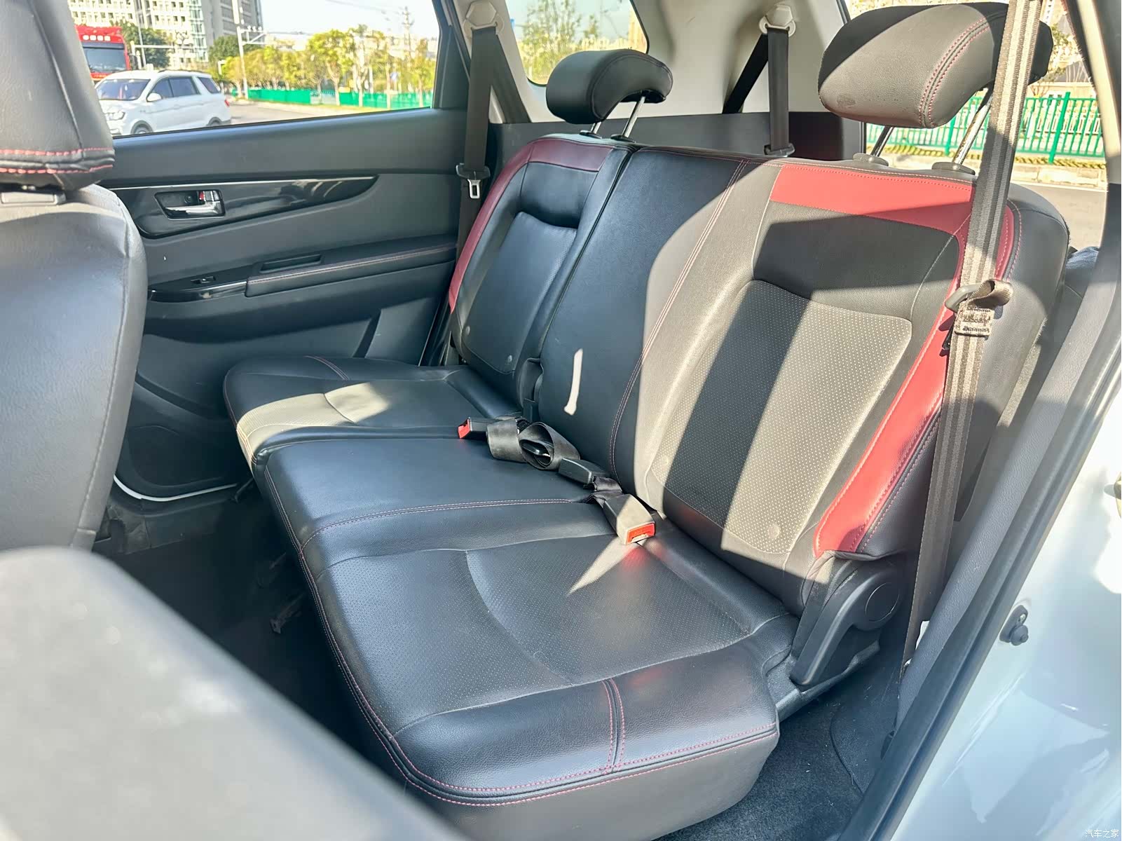 BAIC S3, 2015 29