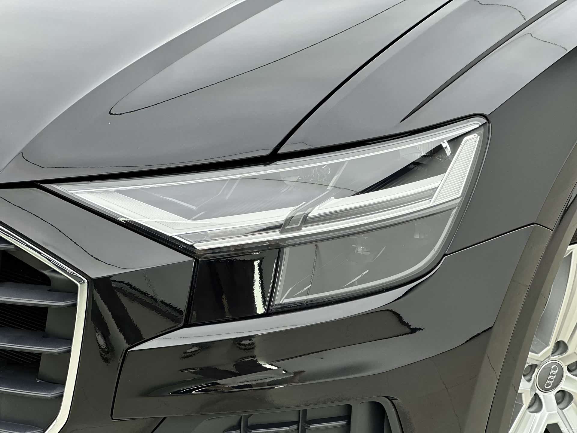 Audi Q8, 2021 11