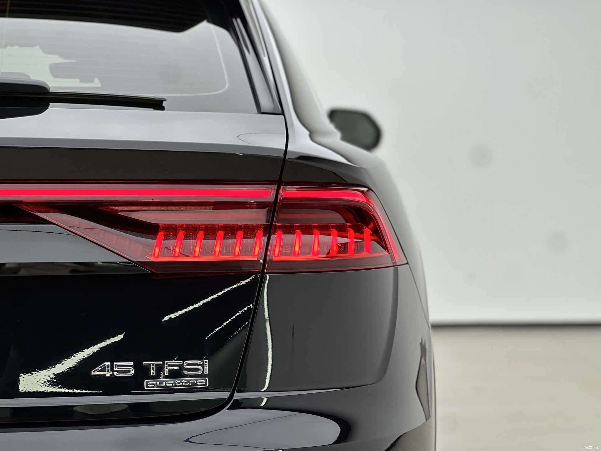 Audi Q8, 2021 15