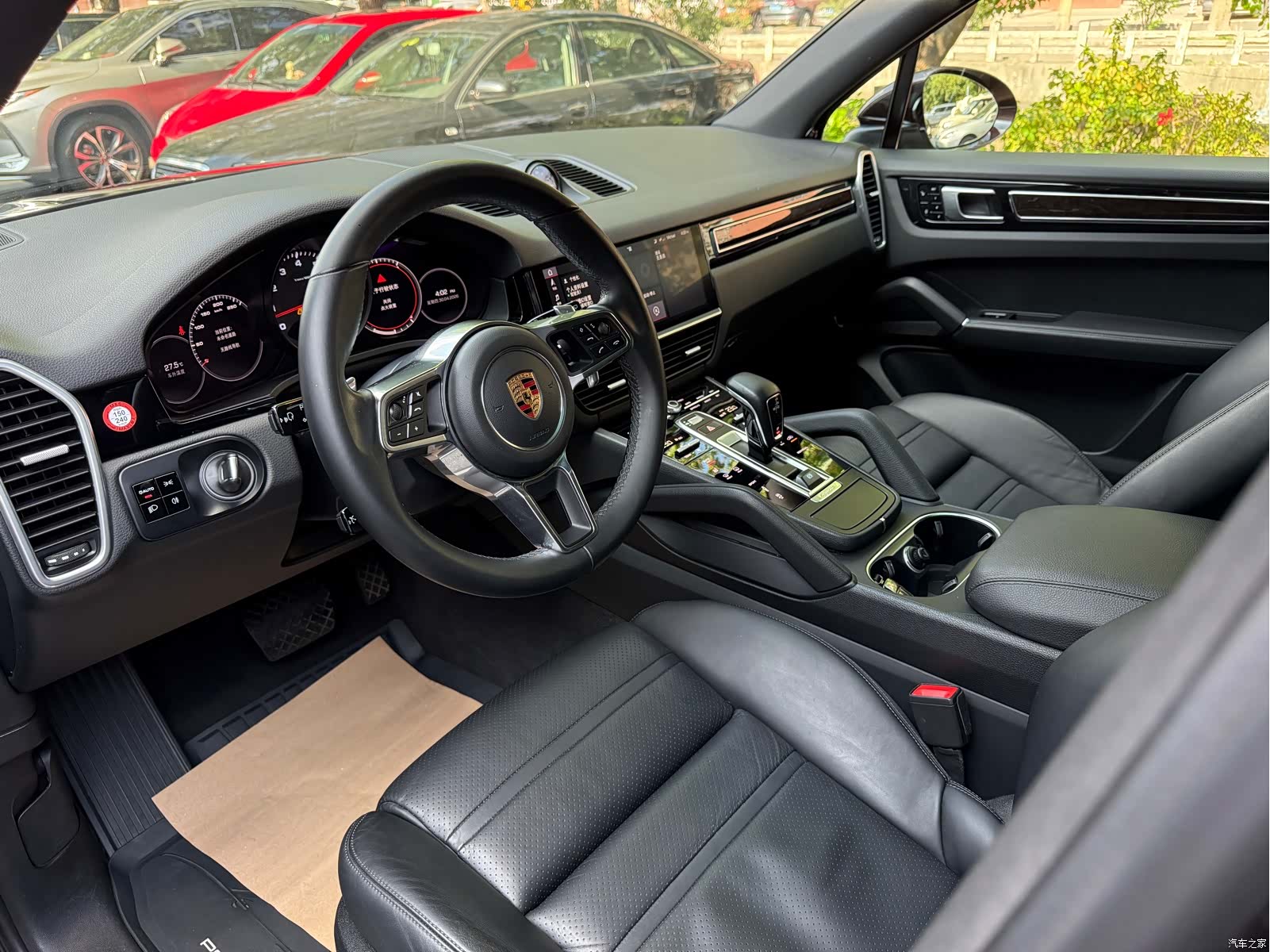 Porsche Cayenne, 2018 7