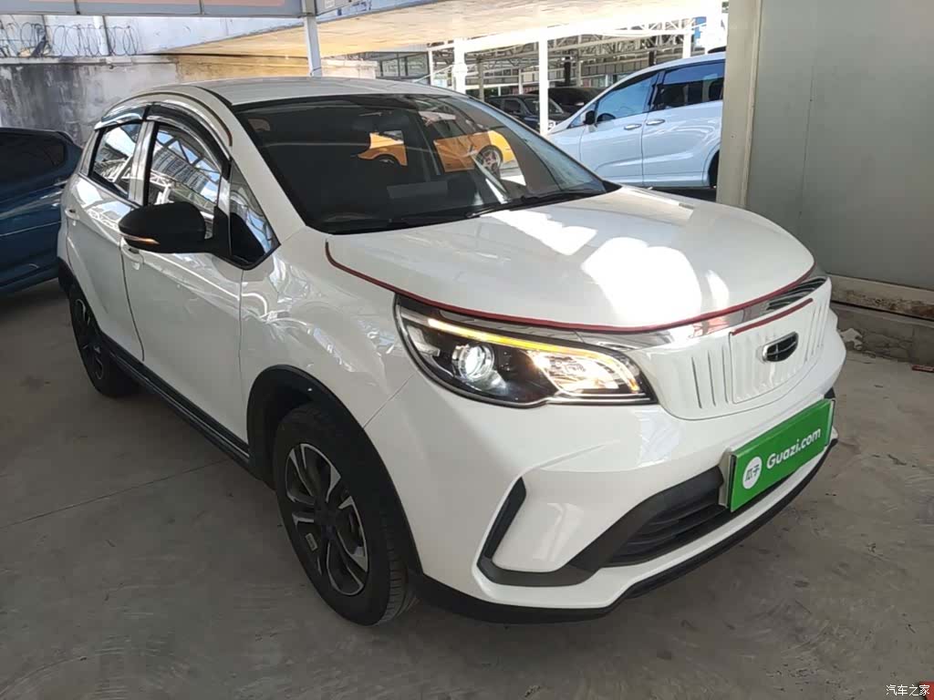 Geely EX3, 2022 4