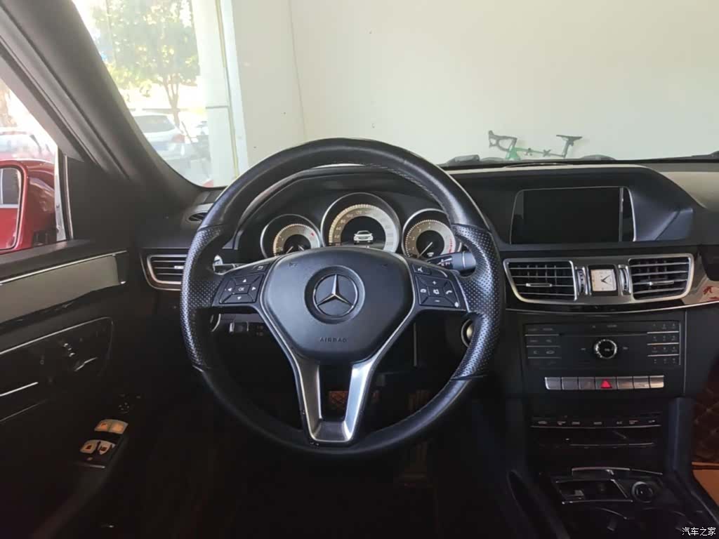 Mercedes-Benz E-Class, 2015 11