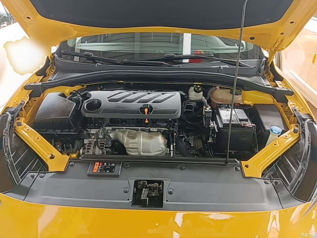 MG MG5, 2022 20