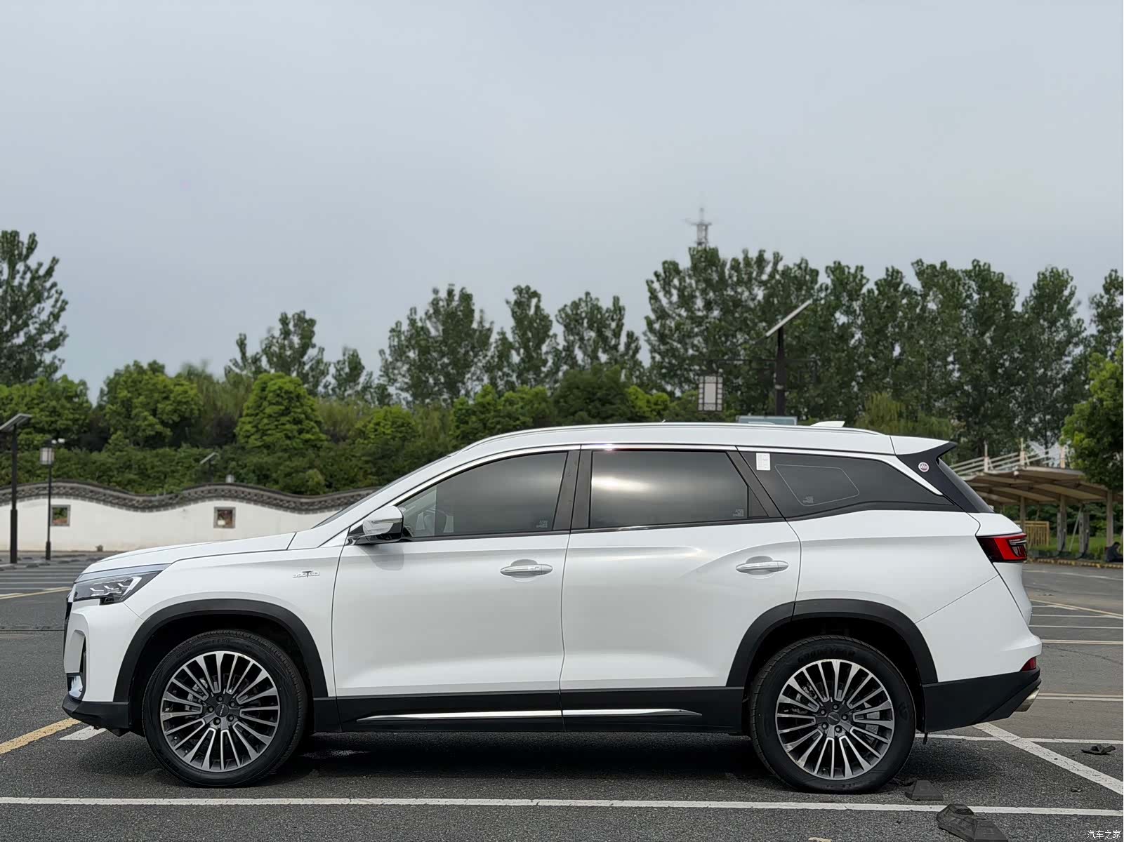 Jetour X90, 2022 4