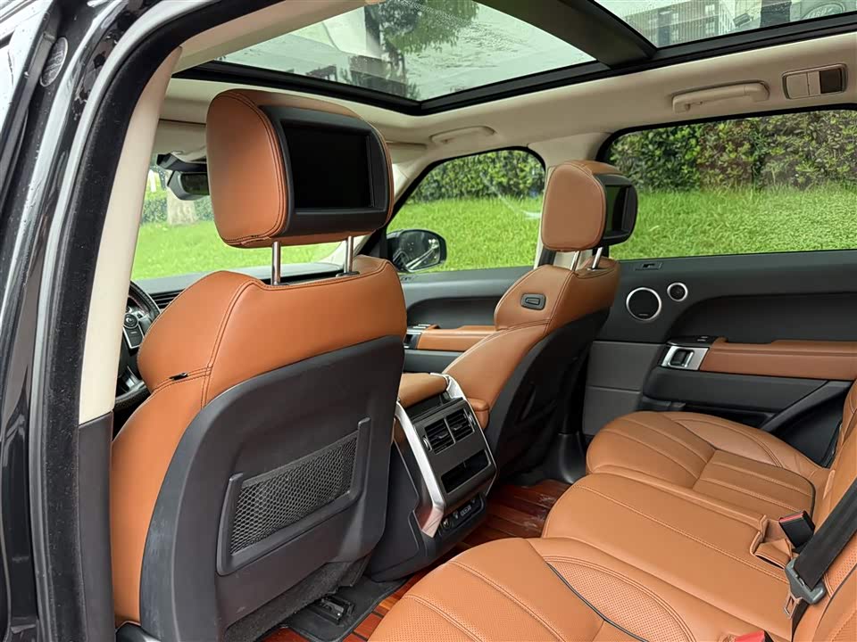 Land Rover Range Rover Sport Land Rover Range Rover Sport