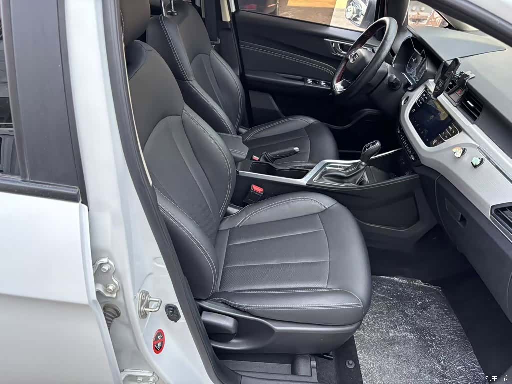 Geely X3, 2020 25