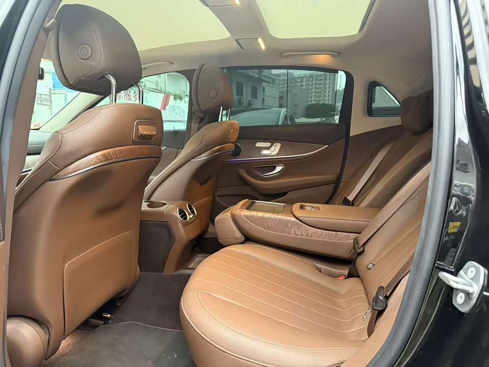 Mercedes-Benz E-class Mercedes-Benz E-class
