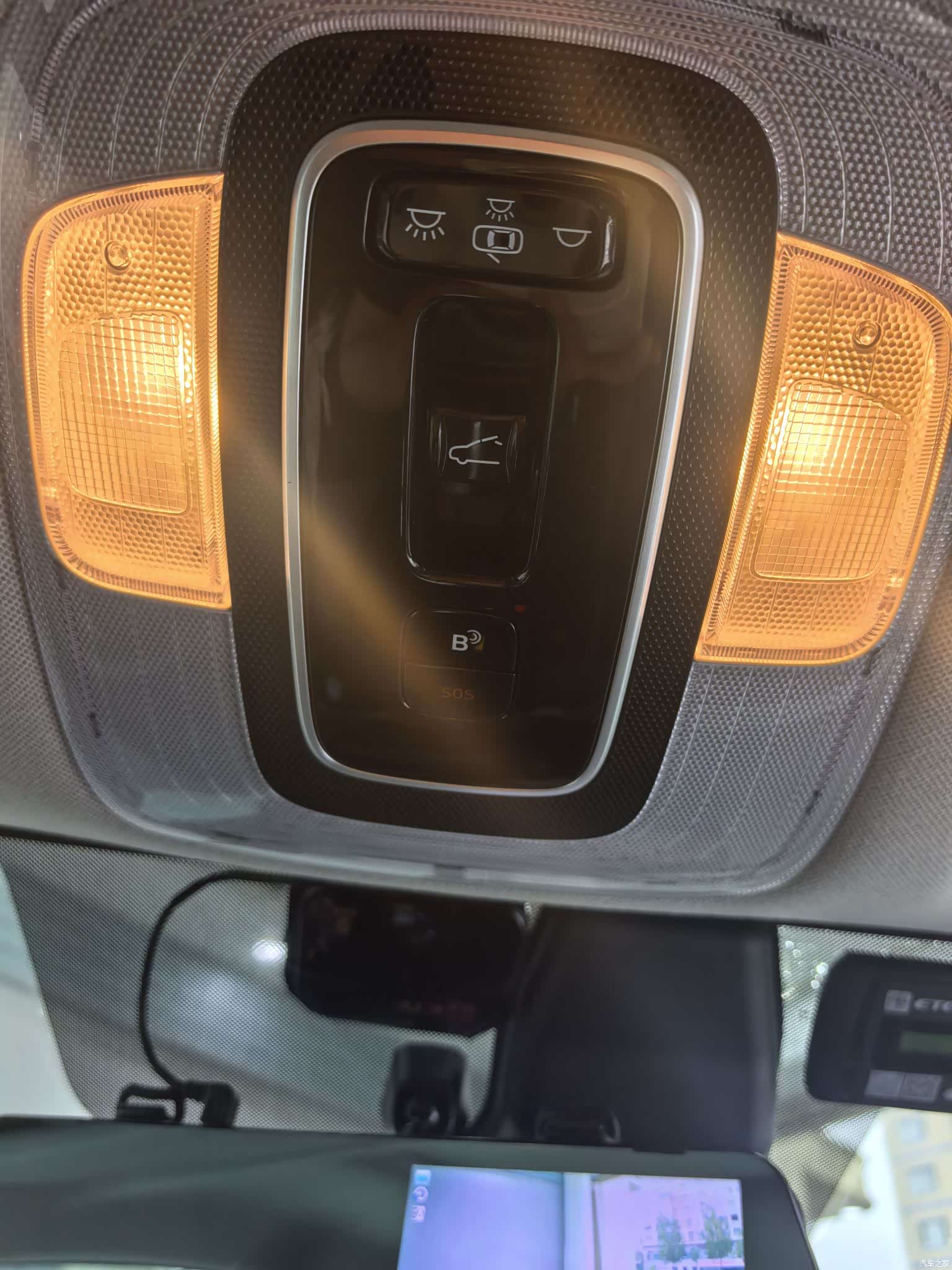 Hyundai Elantra, 2022 16