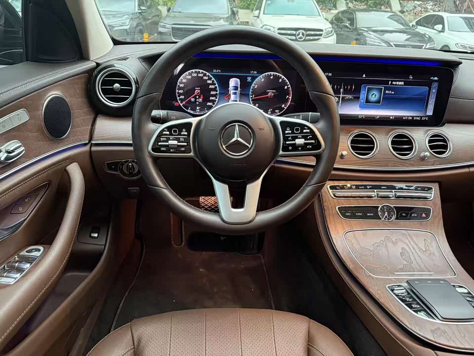 Mercedes-Benz E-class Mercedes-Benz E-class