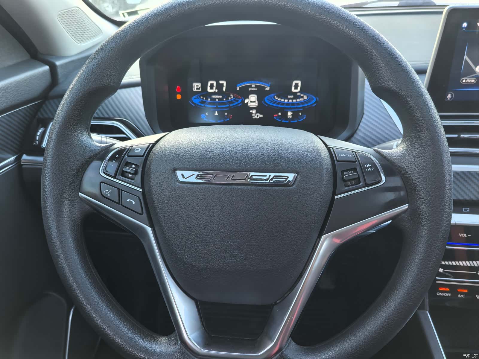Nissan T60, 2021 9